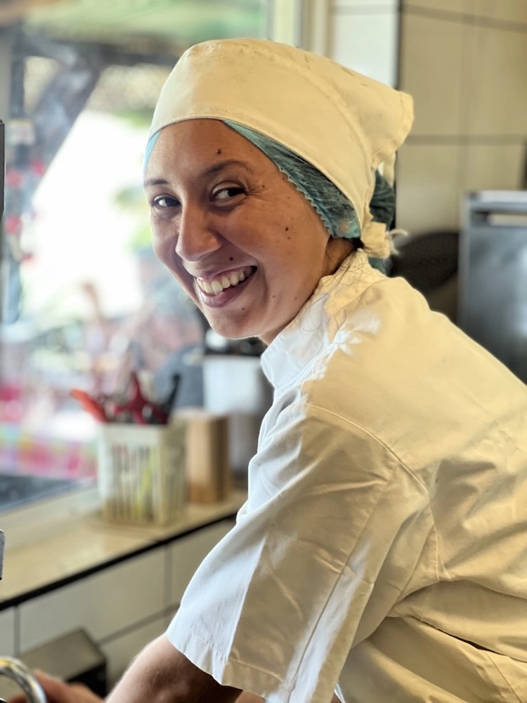 Full Day West Coast Tour of Tahiti - VICKY CHEF DE CUISINE for Lunch