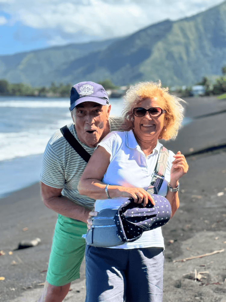 West Cost Full Day Tour of Tahiti - Happy Couple on the Black Sand Beach
