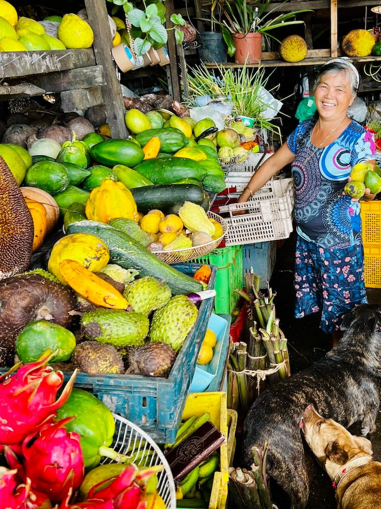 WC PAEA VILLAFE fruit stand JPG